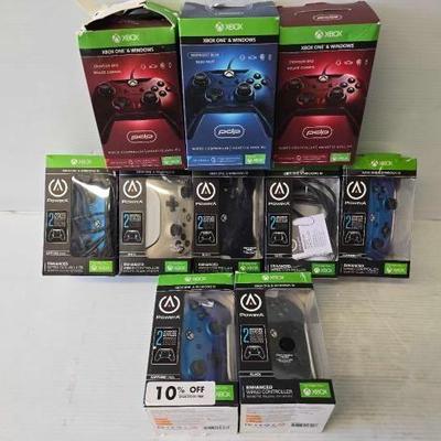 #8592 • (10) Wired Xbox One/Windows Wired Controllers
