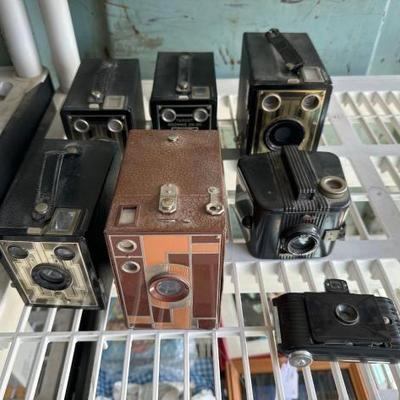 #3924 • (7) Vintage Cameras
