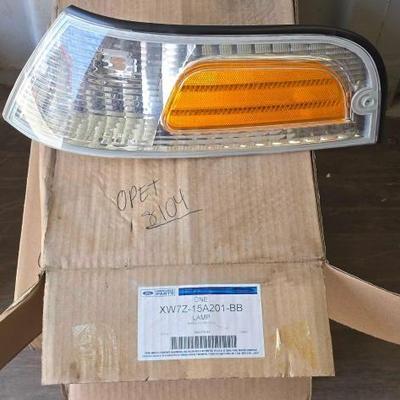 #8104 • (3) Ford Head Lamps
