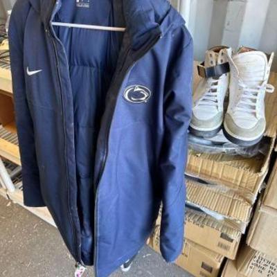 #5658 • Pen State Football 120 Butler Nike Jacket & Grand Voyage Shoes
