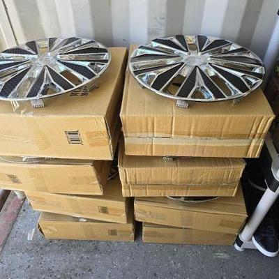 #5100 • (8) Sets of Hub Caps
