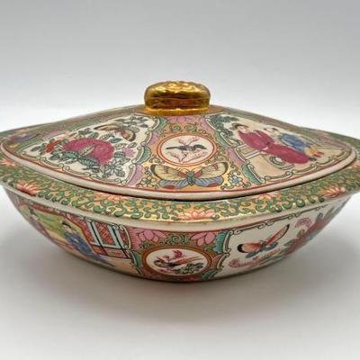 #1844 • Chinese Famille Rose Tureen
