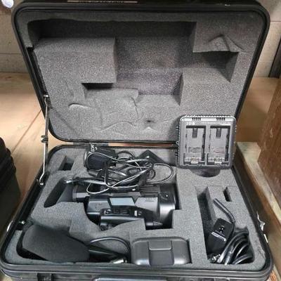 #2852 • JVC ProHD Video Camera with Hard Case and Accessories
