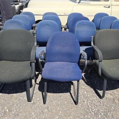 #90006 • (15) Office Chairs

