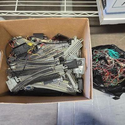 #4132 • Model Train Track Pieces and Wiring
