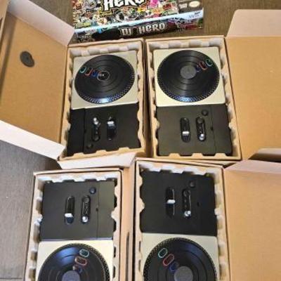 #4018 • (4) Wii DJ Hero Turntable Kit
