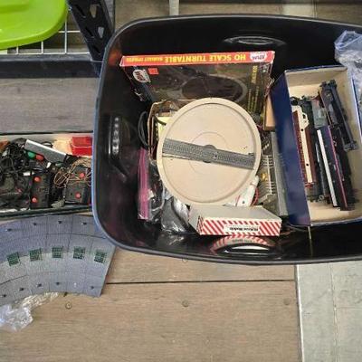 #4112 • Model Train Accessories, Control Switches and more
