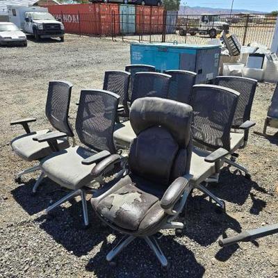 #82030 • 9 Office Chairs
