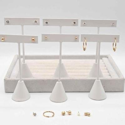 #736 • 14K Gold Hinged Back Hoop Earrings, 4.14g
