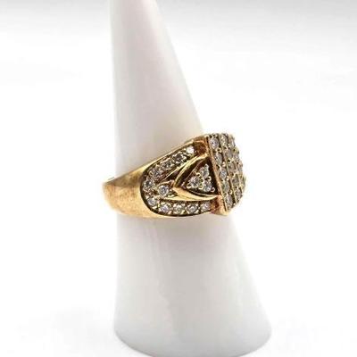 #600 • 18K Gold Diamond Ring, 7.36g
