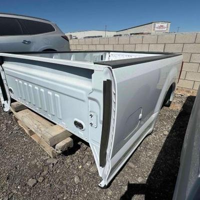 #45 • Ford Super Duty Truck Bed With Rear Bumper
