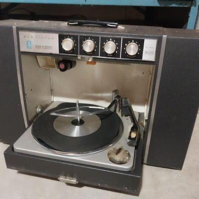 Stereo