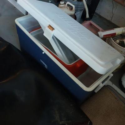 Cooler