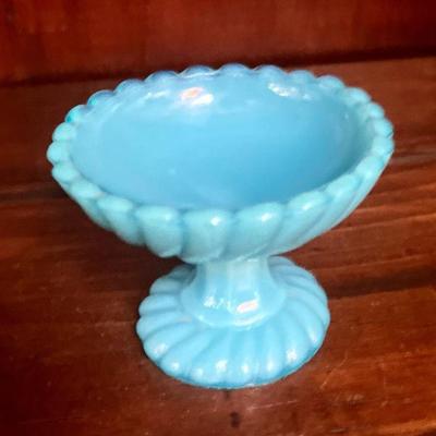 Wonderful Diminutive Glass Compote, 2 1/2" Tall

