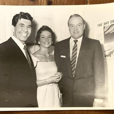 8" x 10" Glossy Photo of BOB HOPE with Couple
