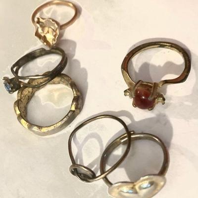 SIX (6) UNTESTED RINGS
