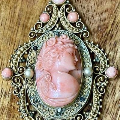 12K Gold Art Nouveau Angel Skin Coral Carved High Relief Cameo Pendant With Faux Pearls (as Is) 
