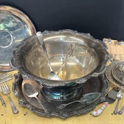Vintage Silver Plate Lot - Punch Bowl, Tray, Spoons, Tongs, Pie Servers, Etc. - WM Rogers, Oneida, And More