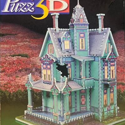 Puzz 3D Fully Dimensional Victorian House Puzzle 700 Pieces