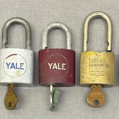 (5) Vintage Locks - Yale And Junkung Bros.