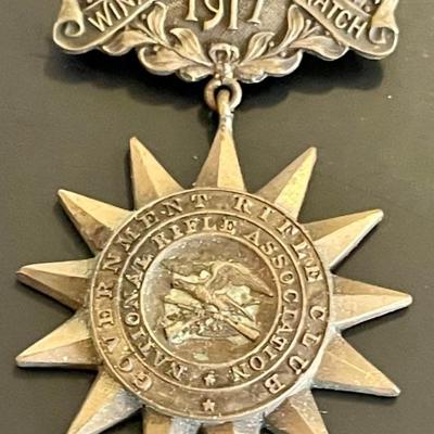 1917 Antique Winner Member Match Government Rifle Club N R A Bronze Badge Pin 