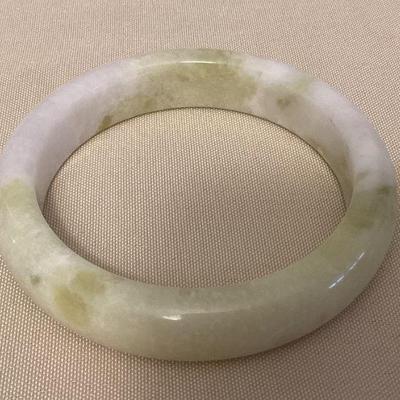 MMF108 Green & White Jade Bangle Bracelet New 