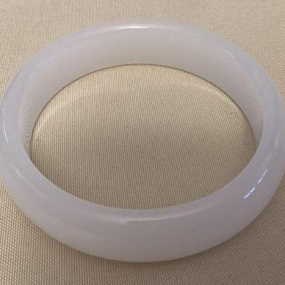 MMF091 White Jade Bangle Bracelet New