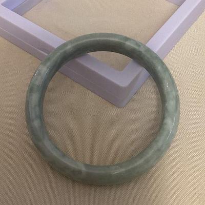 MMF105 Celadon Green Jade Bangle Bracelet New 