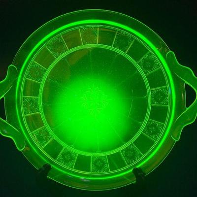 Vintage Jeanette Doric Uranium Glass Serving Plate
