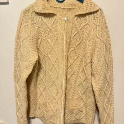 Rustic Wool Sweater With Irish Pattern
