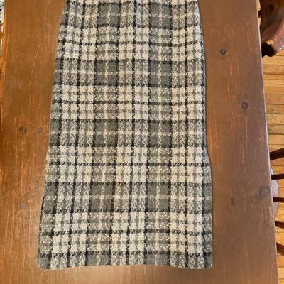 Tailor made 100% Woman’s Wool Skirt
