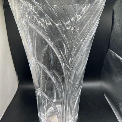 11” DePlomb Crystal Vase
