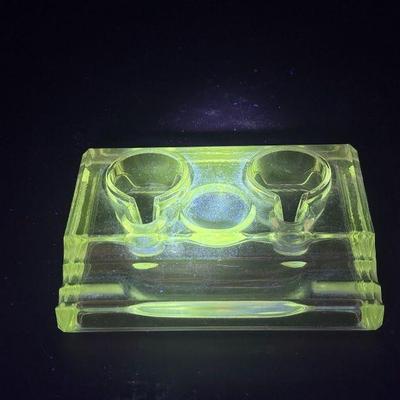 UV Reactive Inkwell & Sheaffer Quill Pen
