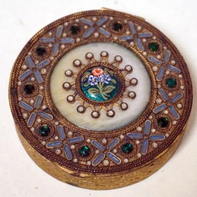 1263	ANTIQUE FRENCH ROUND DRESSER BOX, APPROXIMATELY 2 1/2 IN X 1/2 IN
