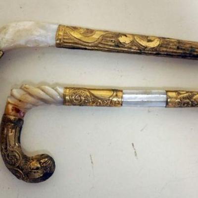 1080	PAIR OF MOTHER OF PEARL & GOLD FLASHED METAL PARASOL HANDLES, LARGEST APPROXIMATELY 10 IN LONG
