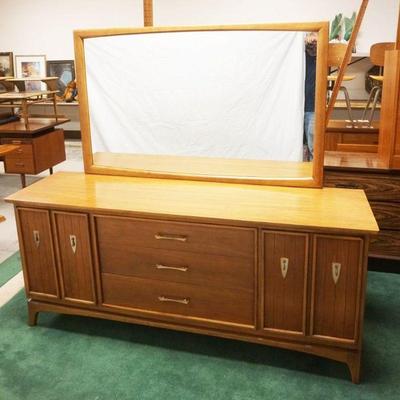 1188	KENT COFFEY *THE WHARTON* MID CENTURY MODERN CHEST OF DRAWERS WITH MIRROR AND 1 DRAWER NIGHT STAND, CHEST APPROXIMATELY 72 IN X 20...