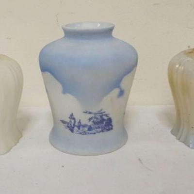 1079A	3 GLASS LAMP SHADES
