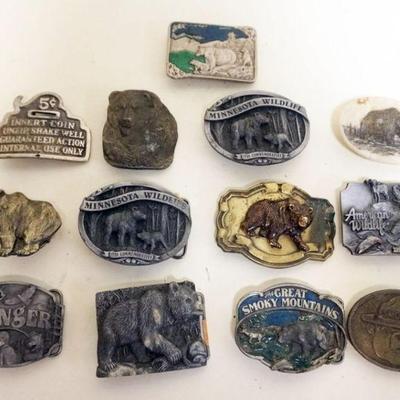 1254	GROUP OF ASSORTED COLLECTIBLE ASSORTED BELT BUCKLES
