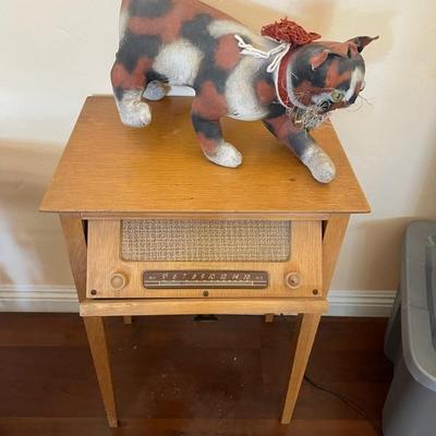 Old radio side table 