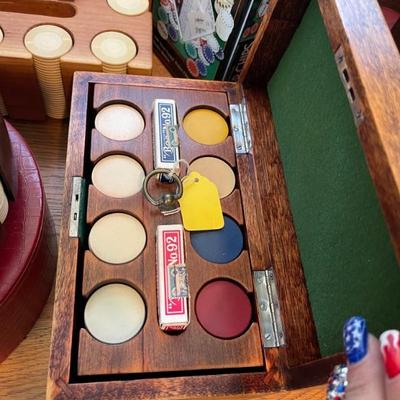 poker chip holder set 1930's