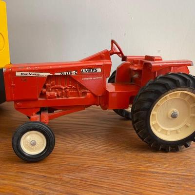 tractor vintage toy