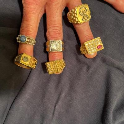 14 & 18k men’s gold rings