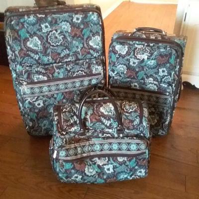 Vera Bradley luggage set