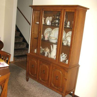 china cabginet  $ 169.00
Buffett  $ 145.00
