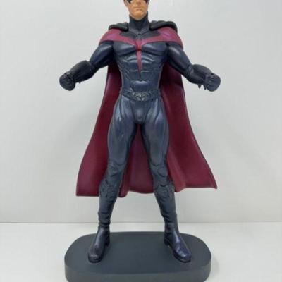 Warner Bros. Robin Comic Statues Collectible Figurine	