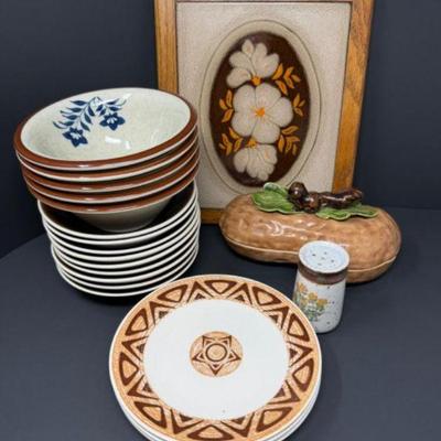Groovy 70s Ceramic Kitchenware Collection	
