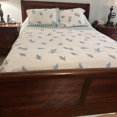 Queen Bed