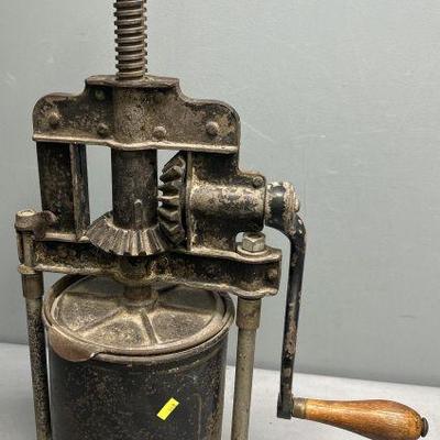 Estate sale photo