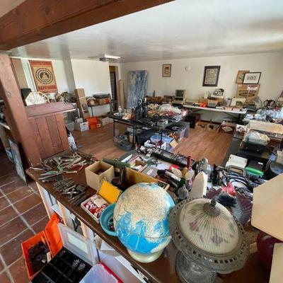 Estate sale photo