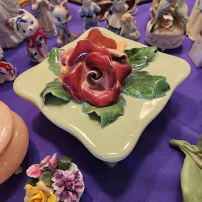 California Pottery Rose Floral Trinket Jewelry Box Johannes Brahm Green